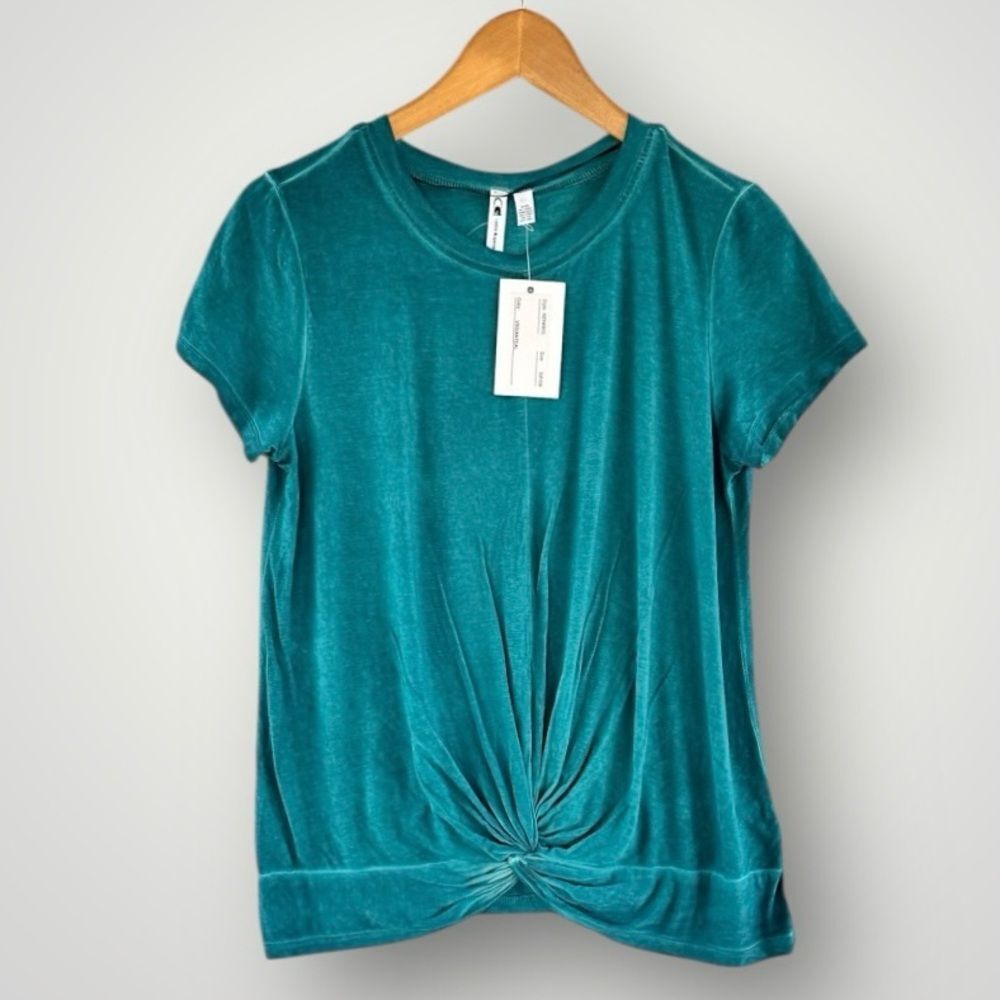 🎉5 for $45🎉 NWT Cable & Gauge top shirt blouse size S